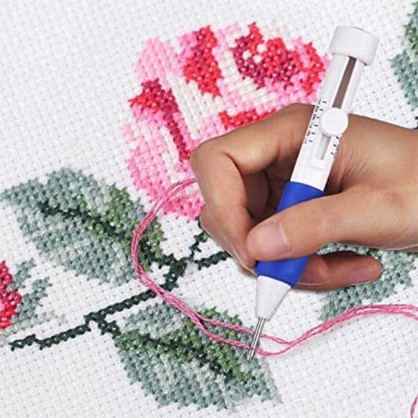 Súprava EmbroideryKit, 136-dielna súprava nití a ďalšieho najbežnejšieho vyšívacieho príslušenstva - Image 9