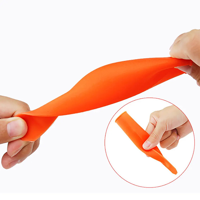 V balení dostanete 6 silikónových foriem na zmrzlinu!