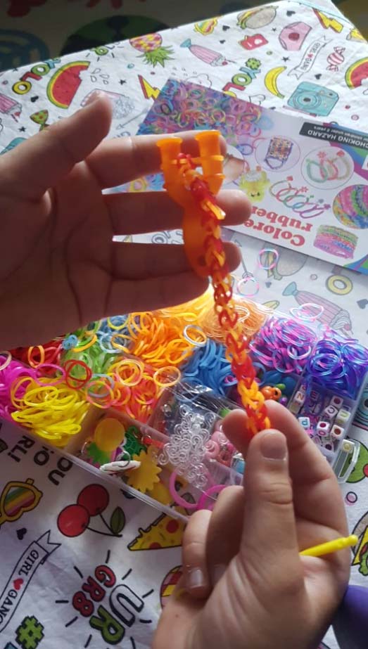 RubberBands, sada na výrobu náramkov, príveskov a iných doplnkov - Image 9