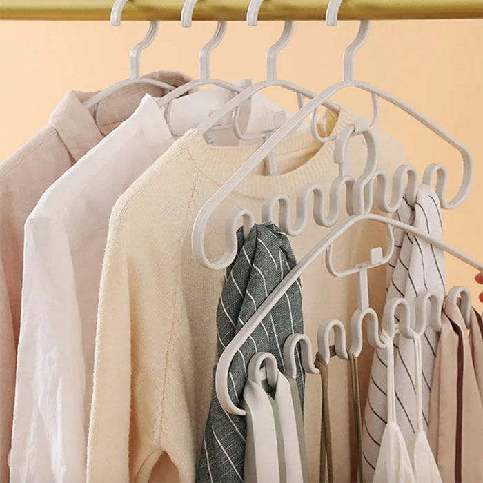 WavyHanger, vešiak na zavesenie viacerých kusov oblečenia naraz (10 kusov) - Image 7
